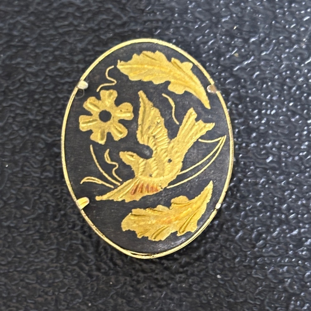 Vintage Etched Gold Tone Matte Black Dainty Bird Design Brooch